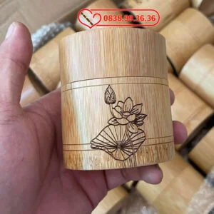 Hộp Thuốc Lào Tre Tự Nhiên Cỡ Vừa – 7cm x 8cm