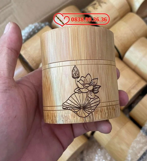 Hộp đựng thuốc lào bằng gỗ đẹp, bền, đậm chất quê