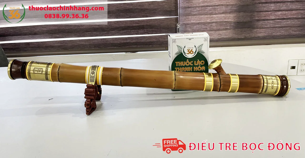 điếu cày tre Thanh Hóa - chi tiết thân tre già và nước màu đẹp mắt